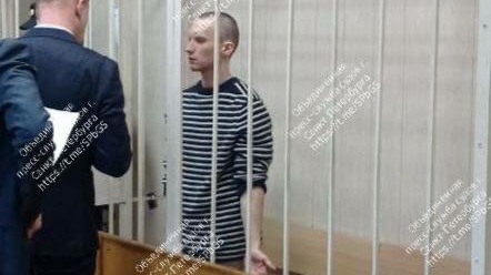 Суд на два месяца арестовал петербуржца по делу о побуждении к самоубийству Суд на два месяца арестовал петербуржца по делу о побуждении к самоубийству